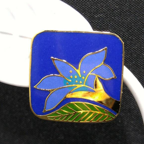 Laurel Burch "Wild Lily" Blue Post Earrings, Cloisonne Gold Plated, 1980s - Picture 3 of 9